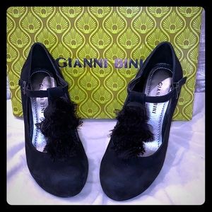 Gianni Bini Ankle Strap Heels